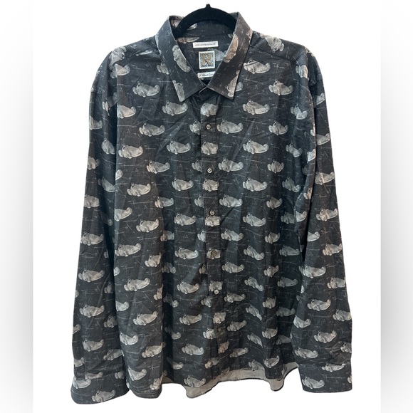Robert Graham Other - Robert Graham Gray Patterned Casual Button Down Shirt